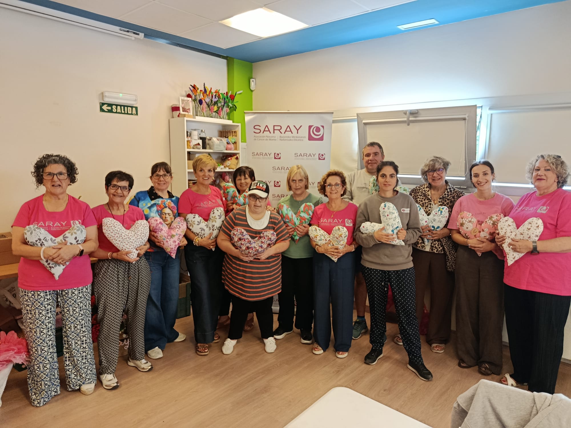 SARAY Celebra La Semana Del Voluntariado De Navarra Con Un Taller De Almohadas Del Corazón
